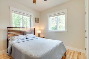 Peaceful Hendersonville Home < 2 Mi to Main St!