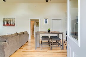 Peaceful Hendersonville Home < 2 Mi to Main St!