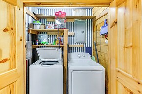 Granbury Home w/ Waterfront Deck: 5 Mi to Downtown