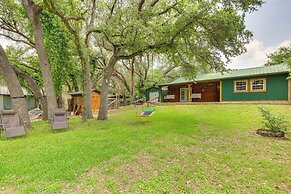 Granbury Home w/ Waterfront Deck: 5 Mi to Downtown