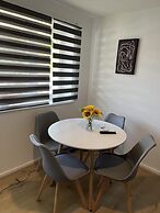 Hive Stays, Sleeps 3, Free Parking, Wifi, Smart Tv