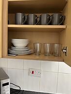 Hive Stays, Sleeps 3, Free Parking, Wifi, Smart Tv