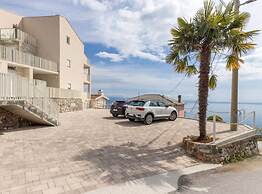 Apartments Bregha