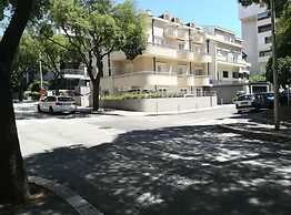 Friendly Well Located Family Apartment