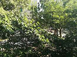 Friendly Well Located Family Apartment