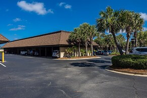 Romar House 804a 3 Bedroom Condo