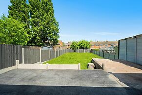 Family/contractors 3 bed House/parking/sleeps 7