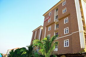 ROSES REGENCY HOTEL & SUITES