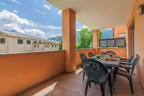 Sunflowers Home in Mandello del Lario