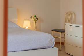 Sunflowers Home in Mandello del Lario