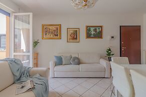 Sunflowers Home in Mandello del Lario