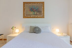 Sunflowers Home in Mandello del Lario