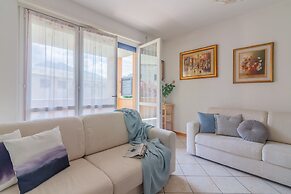 Sunflowers Home in Mandello del Lario