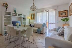 Sunflowers Home in Mandello del Lario