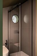 Settimo Apartment With Terrace by Wonderful Italy