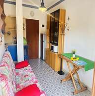 Lovely Apartment With Sunny Balcony - Beahost