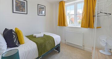 Cove Road Houses by Redwood Stays