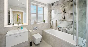 Cove Road Houses by Redwood Stays