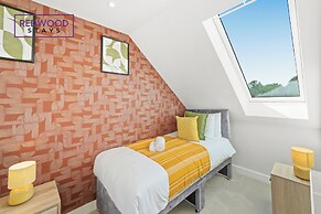 Cove Road Houses by Redwood Stays