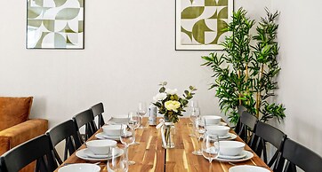 Cove Road Houses by Redwood Stays