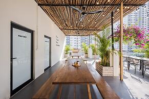 UNIQUE Creative Apartment w SKY View