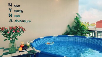 UNIQUE Creative Apartment w SKY View