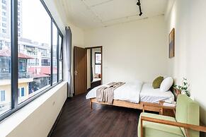 UNIQUE Creative Apartment w SKY View