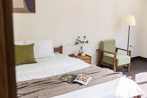 UNIQUE Creative Apartment w SKY View