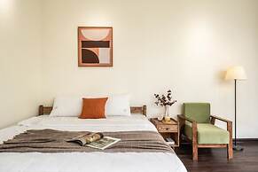 UNIQUE Creative Apartment w SKY View