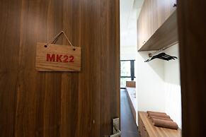 UNIQUE Creative Apartment w SKY View