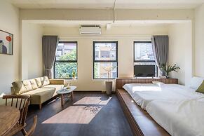 UNIQUE Creative Apartment w SKY View