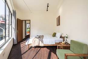 UNIQUE Creative Apartment w SKY View