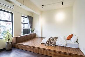 UNIQUE Creative Apartment w SKY View