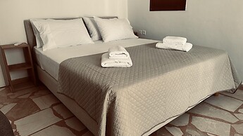 Apartment in the Heart of Tinos Town for 4 Guests