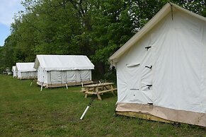 Peyper Fields Creekside Camp