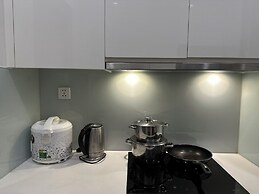 LT.Housing Vinhomes Skylake