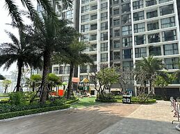 LT.Housing Vinhomes Skylake