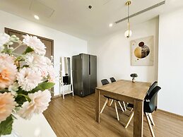 LT.Housing Vinhomes Skylake