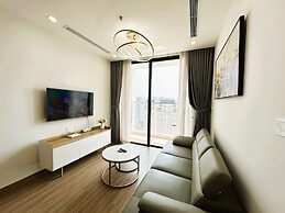 LT.Housing Vinhomes Skylake