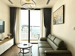 LT.Housing Vinhomes Skylake