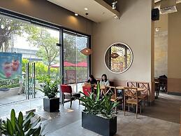 LT.Housing Vinhomes Skylake