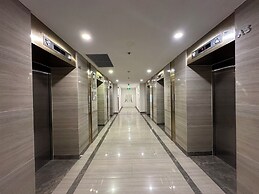 LT.Housing Vinhomes Skylake