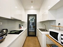 LT.Housing Vinhomes Skylake