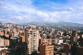 Cozy Aparta-suite Stadio Rosa Negra