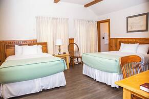 Montauk Lodge