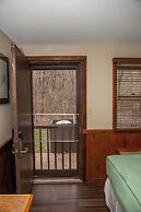 Montauk Lodge
