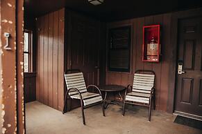 Montauk Lodge