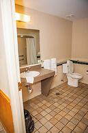 Montauk Lodge