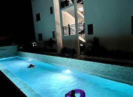 Apartment Condominium Grace Bay Beach