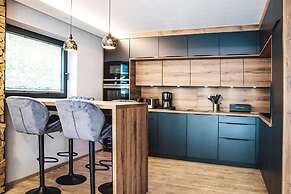 Chalet Amadeus - Designer Luxury Chalet for 14